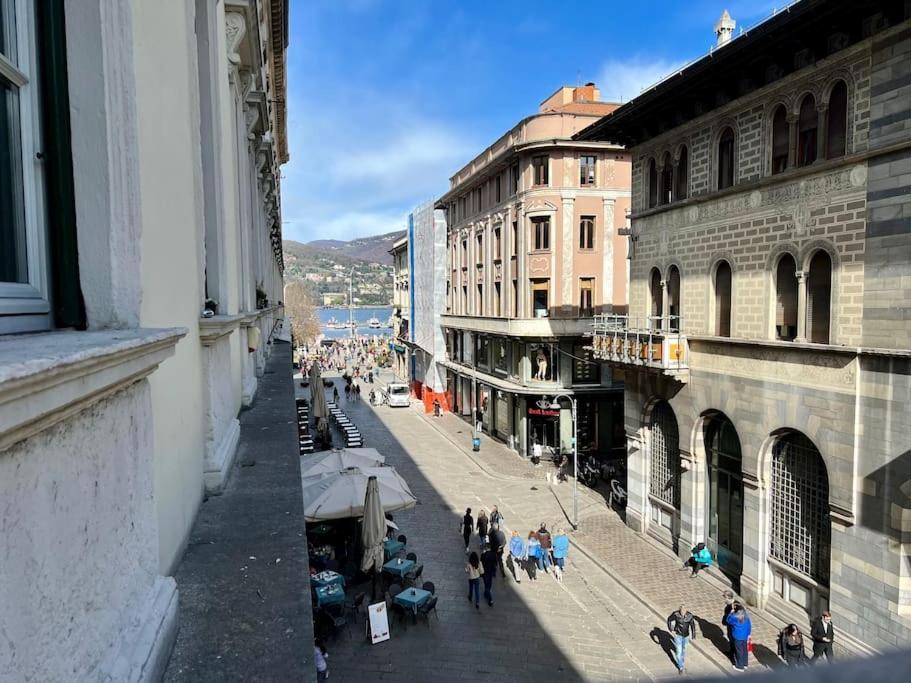 Esclusivo 130Mq Fronte Duomo E Lago E Terrazza โกโม ภายนอก รูปภาพ